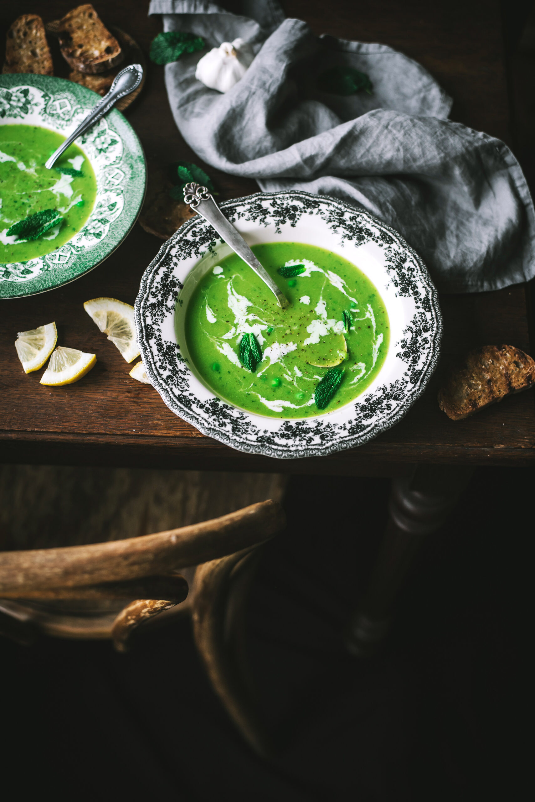 žirnelių ir mėtų sriuba